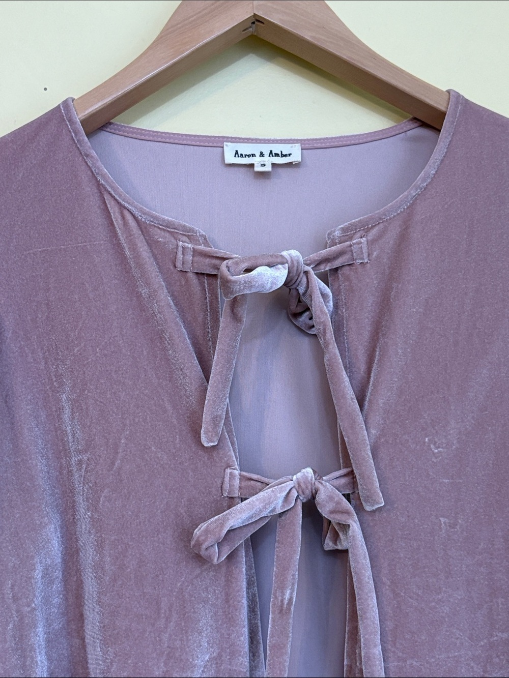 Aaron & Amber | Dusty Rose Velvet Tie-Front Peplum Balloon Sleeve Blouse Top S - Picture 4 of 11